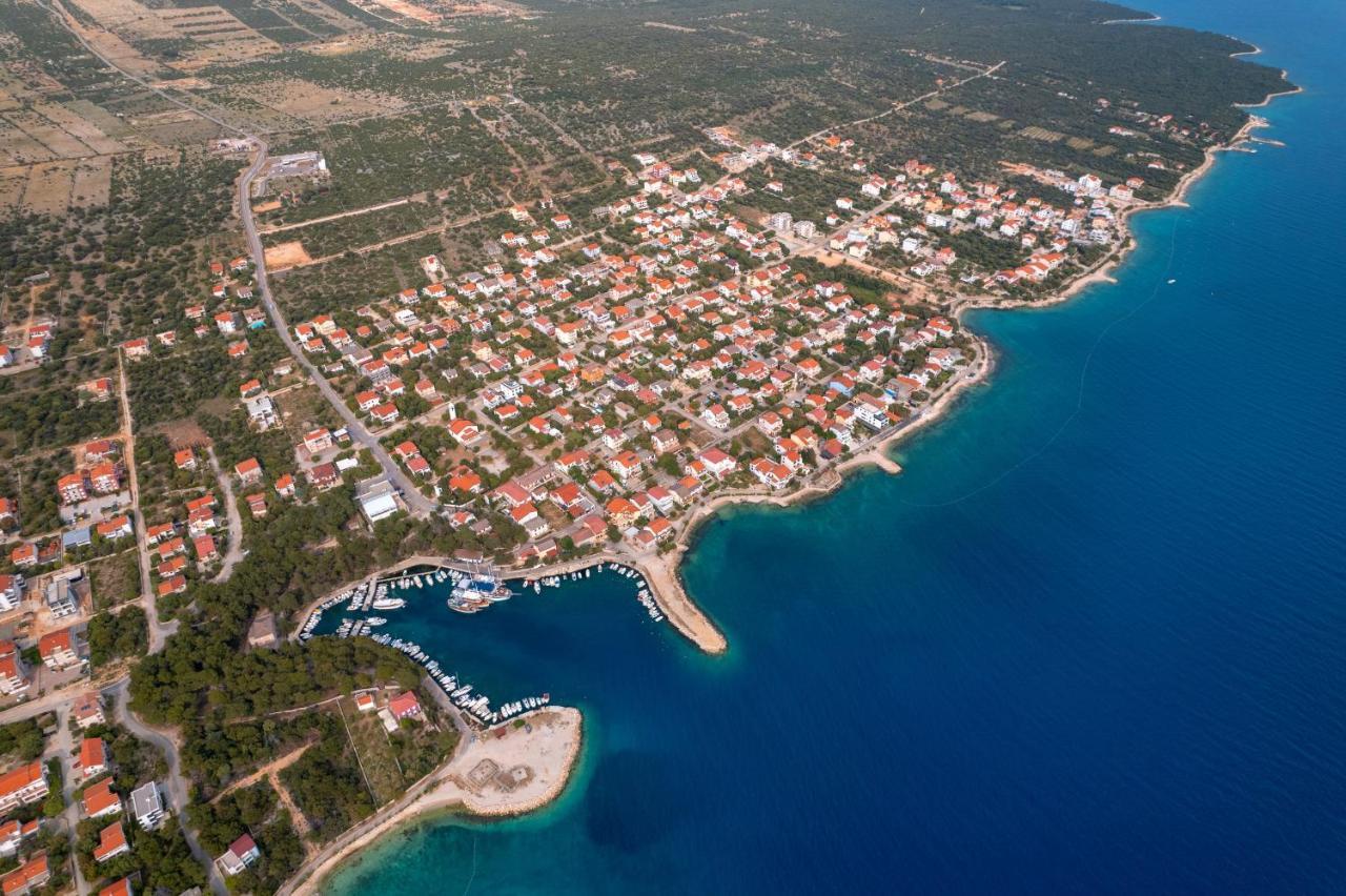 Apartments By The Sea Mandre, Pag - 6507 Kolan Extérieur photo